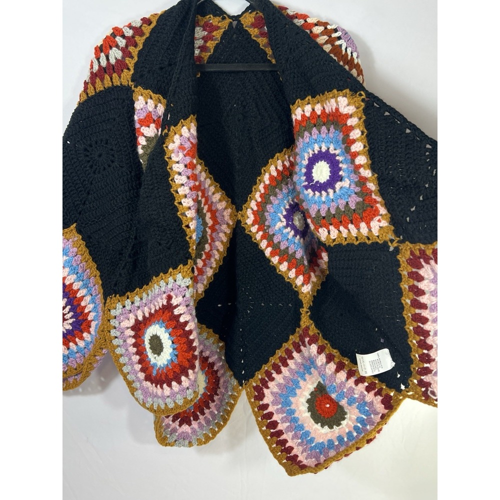 Simply couture Colorful Crocheted Cardigan One Size - Picture 4 of 11